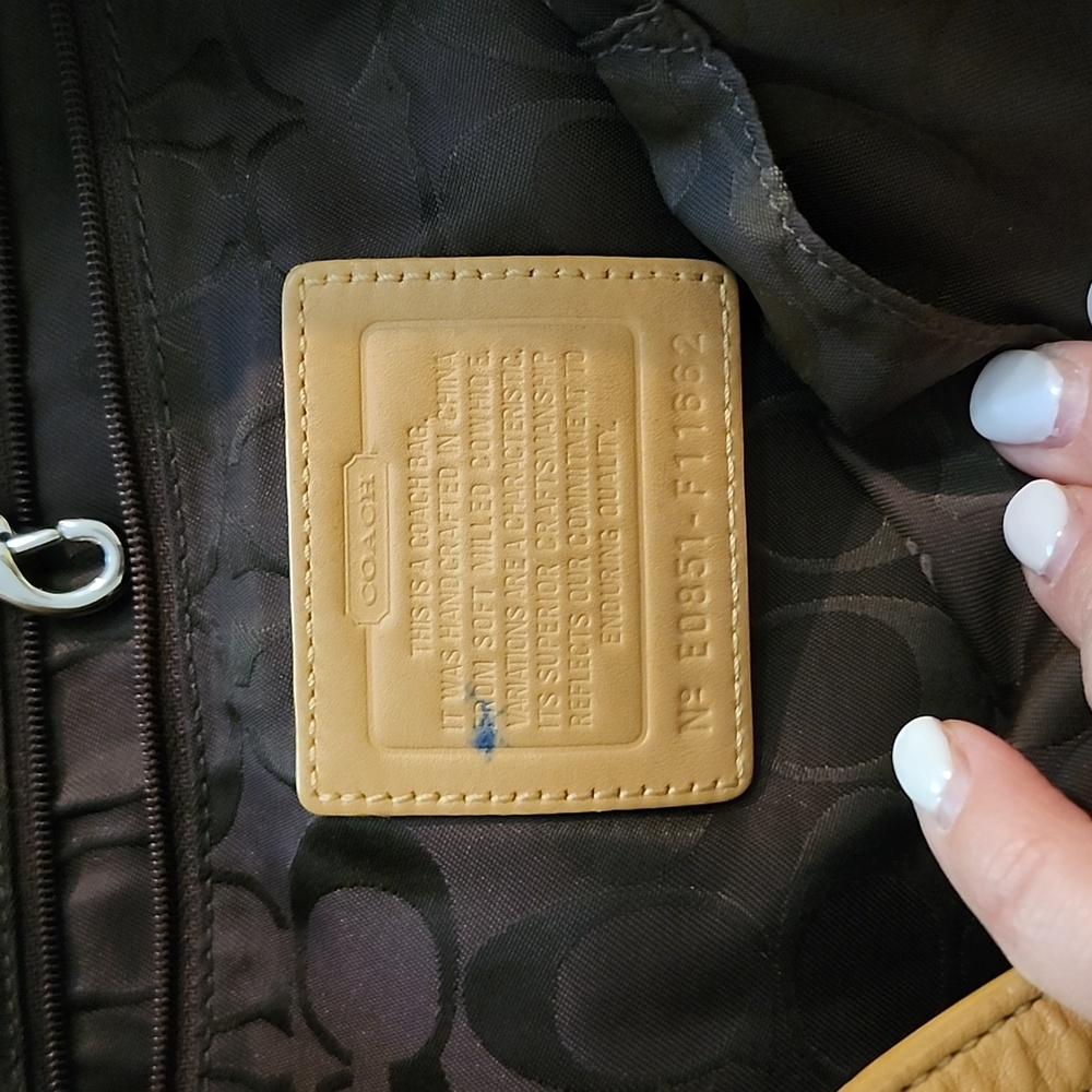 Purse - Picture 3 of 3
